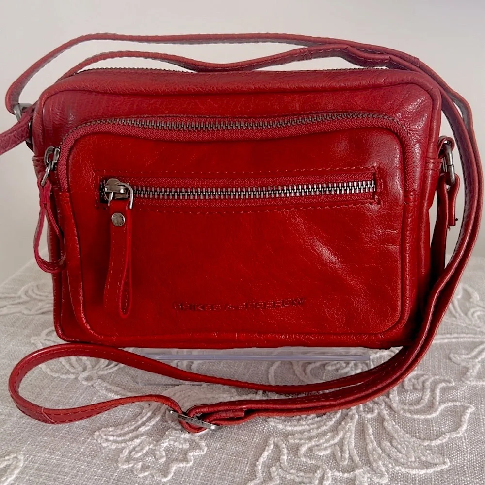 Spike & Sparrow Red Leather Camera Bag Style Crossbody